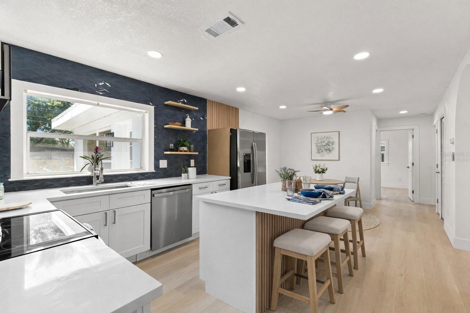 TEMPLE TERRACE - Residential