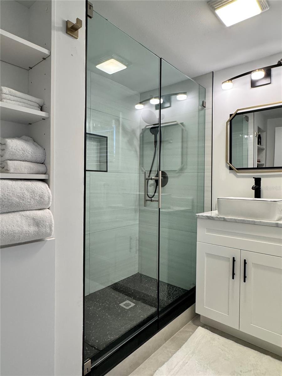 WENDY - Residential Lease