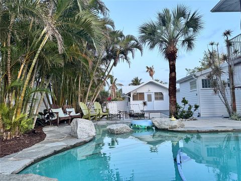 701 BROADWAY STREET LONGBOAT KEY FL 34228