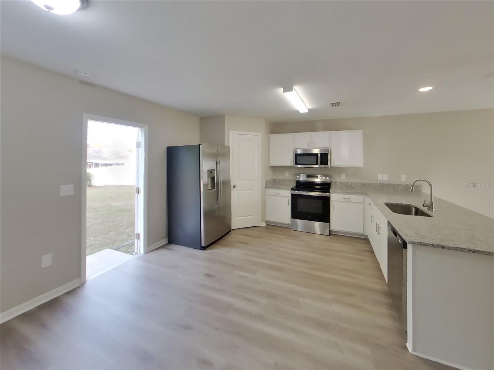 SPRING HILL - Residential Lease