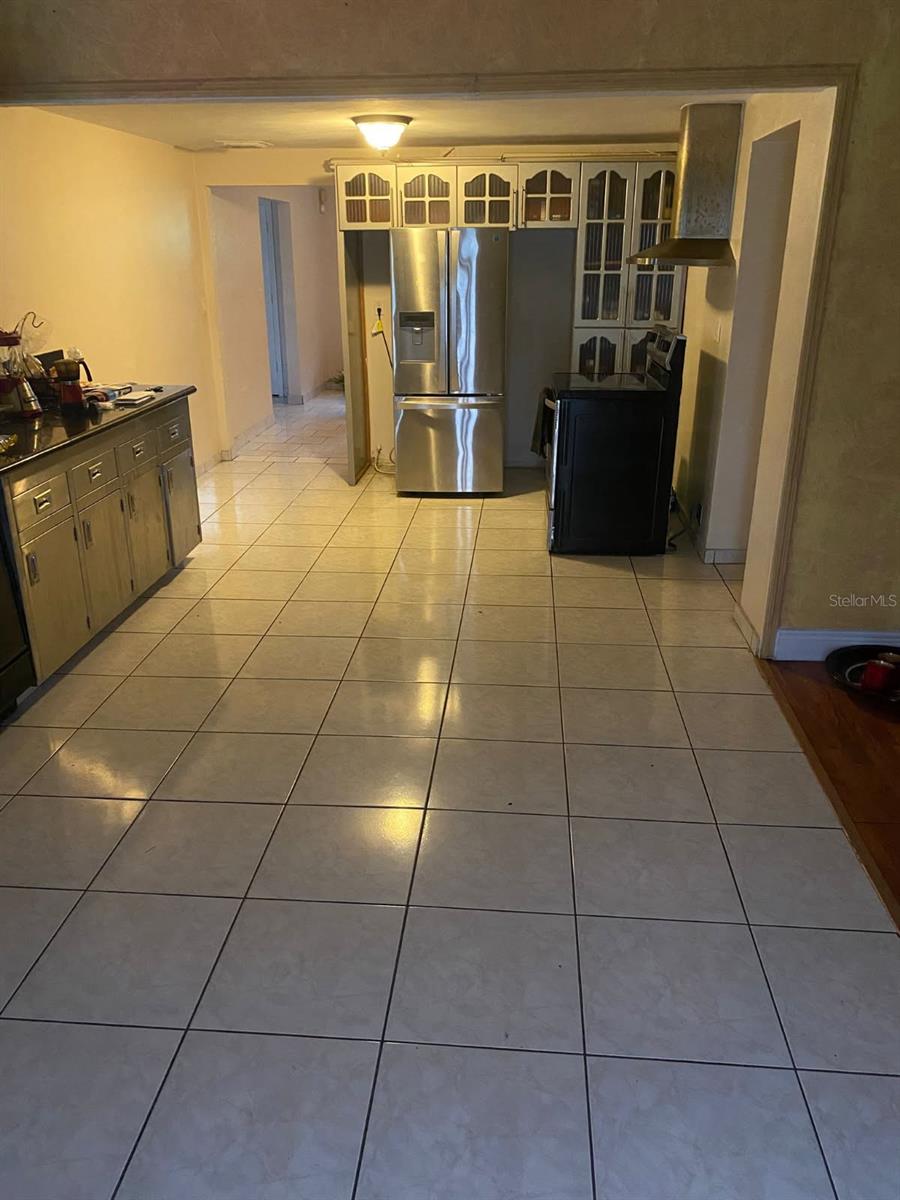 1100 NW 203RD STREET