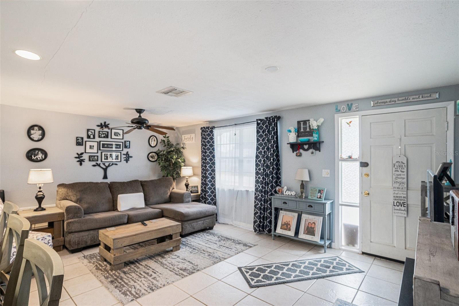 HOLIDAY LAKE ESTATES - Residential