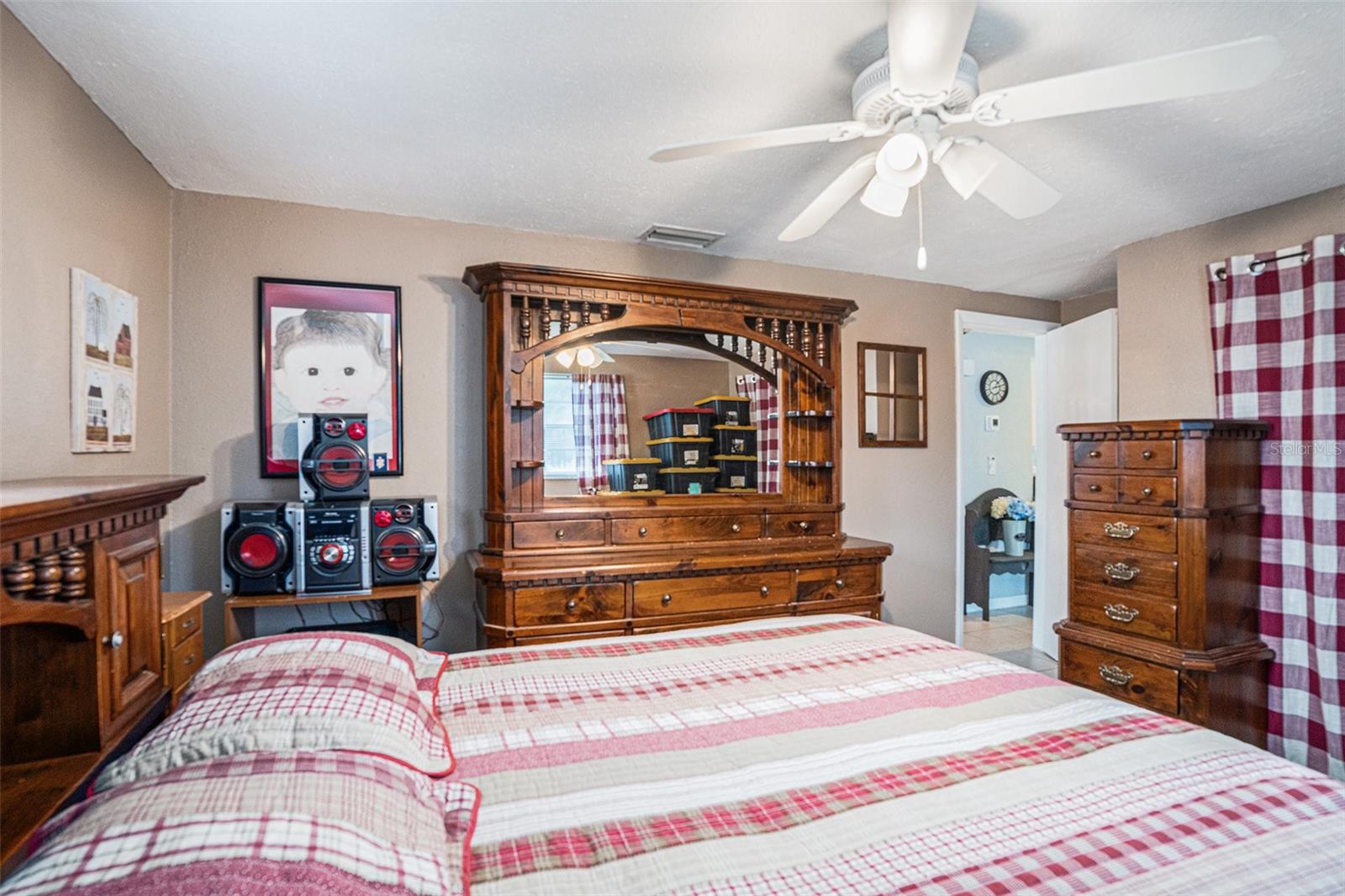 HOLIDAY LAKE ESTATES - Residential