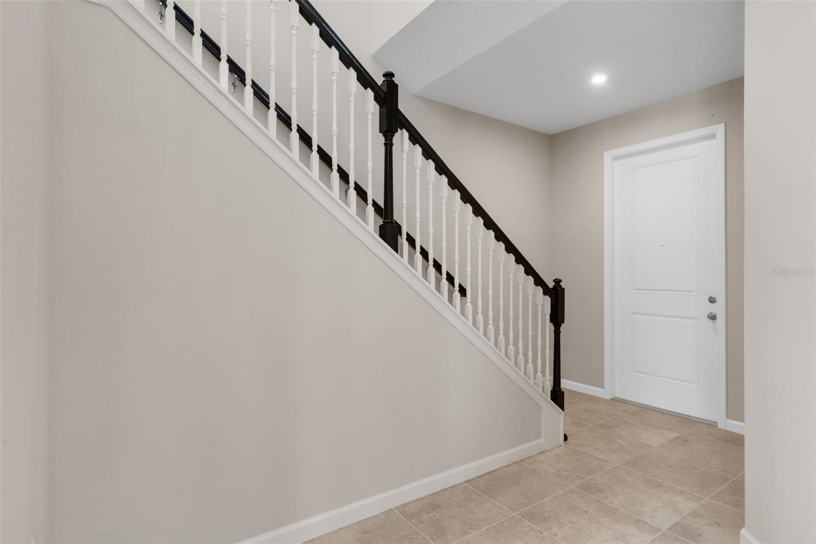 2372 ORCHID DRIVE