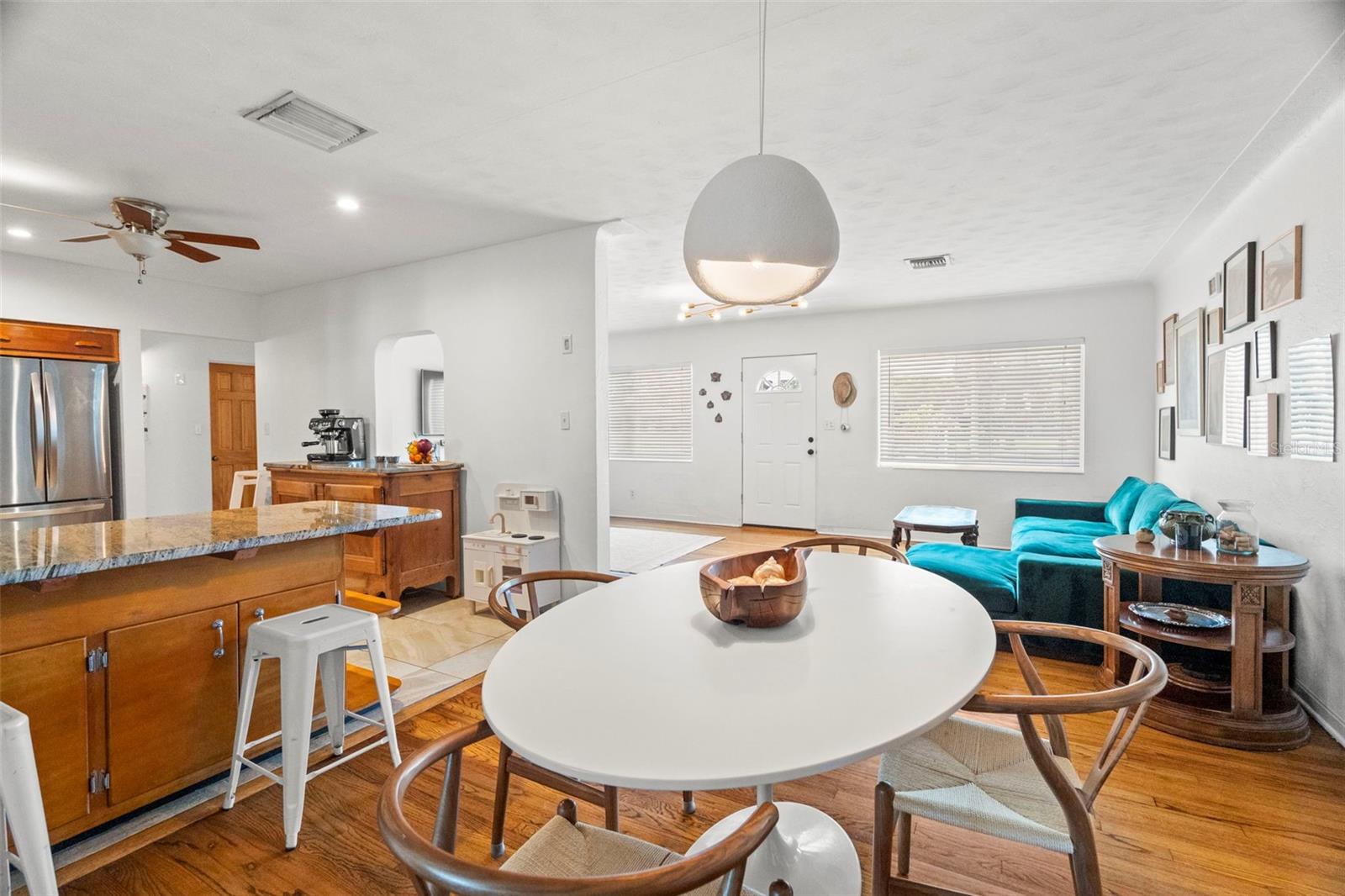 CENTRAL PASADENA - Residential