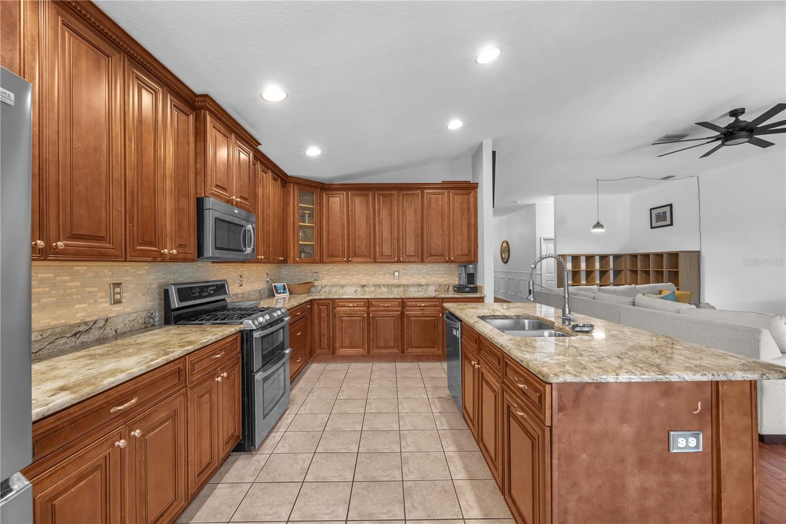 16316 BRIDGEGLADE LANE