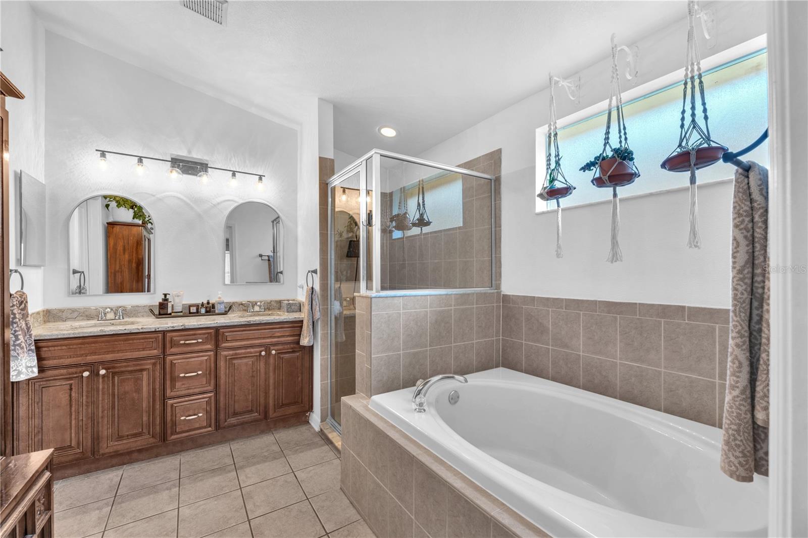 FISHHAWK RANCH PH 2 PRCL - Residential