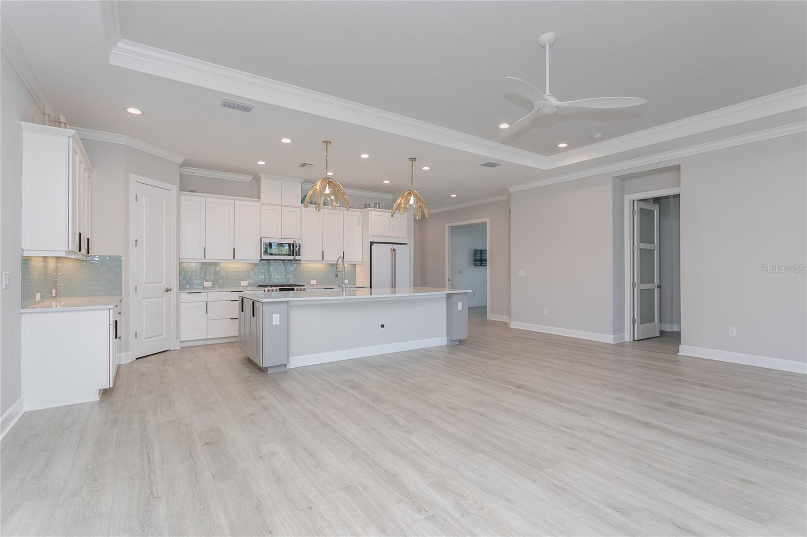 BELLACINA BY CASEY KEY PH 3 - Residential