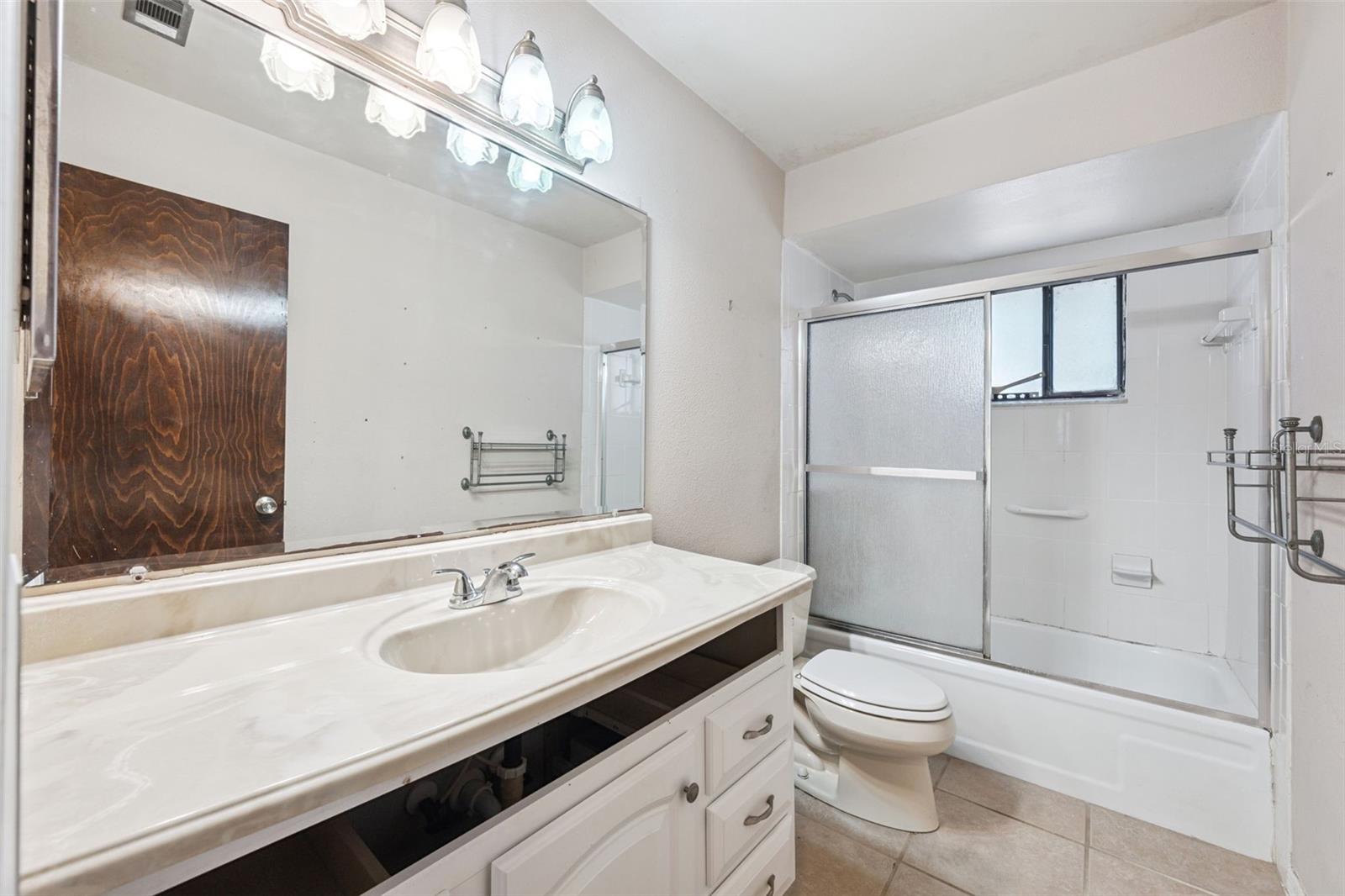 SKY LARK SUB - Residential