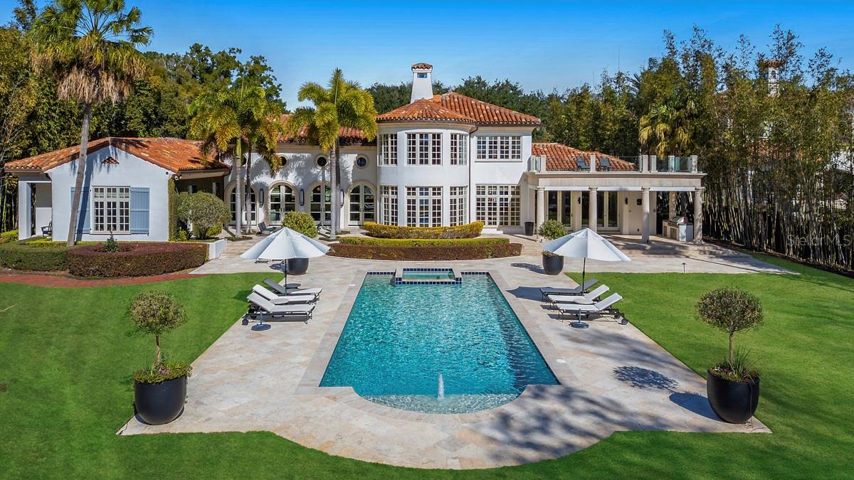 ADAMS GROVE - Residential