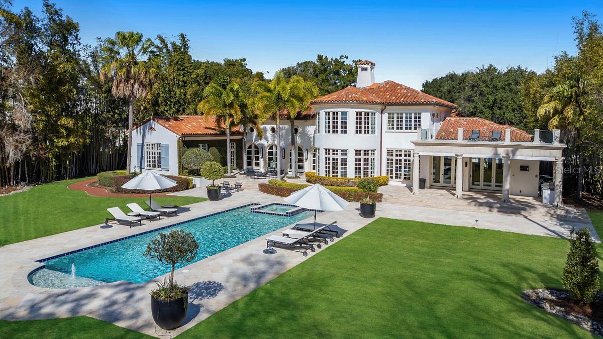 ADAMS GROVE - Residential