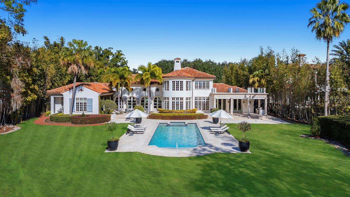 ADAMS GROVE - Residential