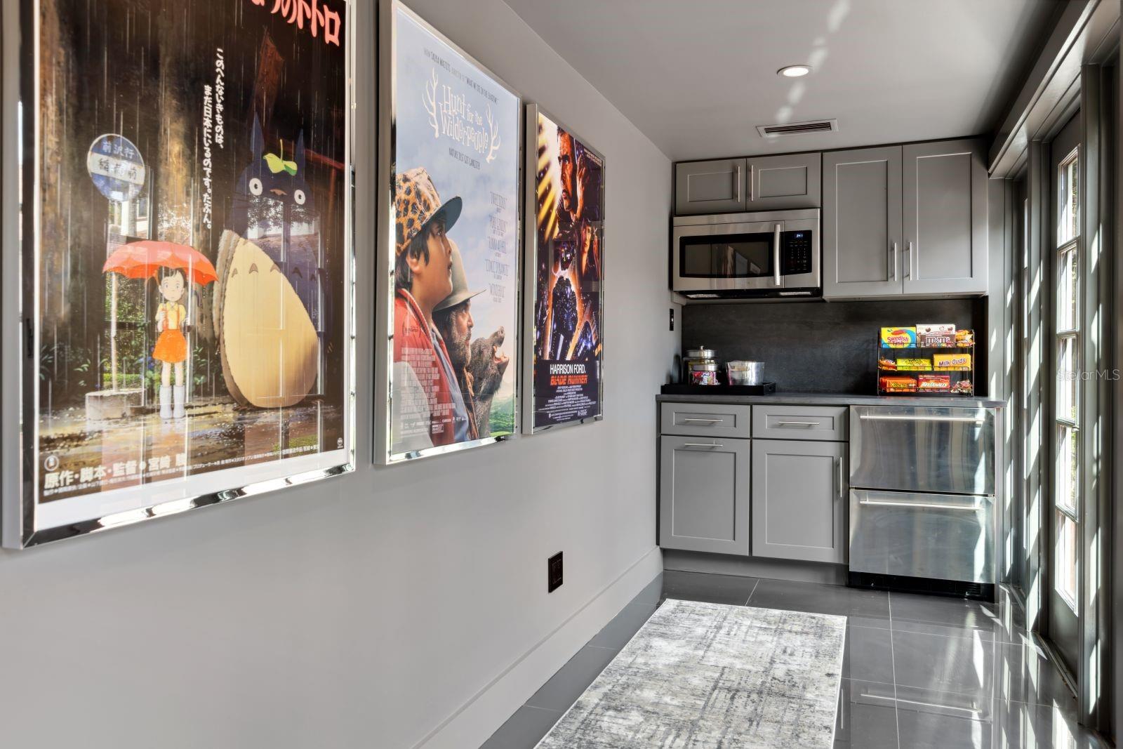 ADAMS GROVE - Residential