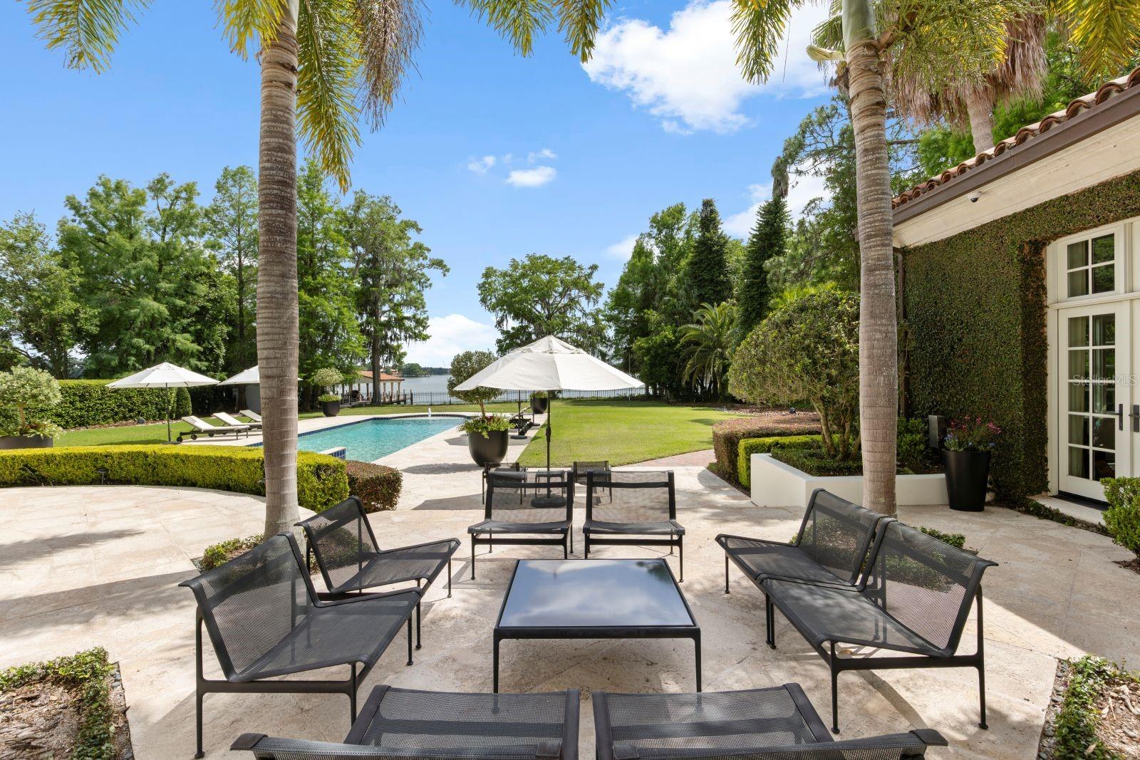 ADAMS GROVE - Residential