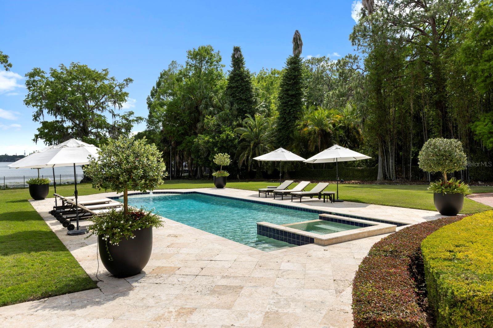 ADAMS GROVE - Residential