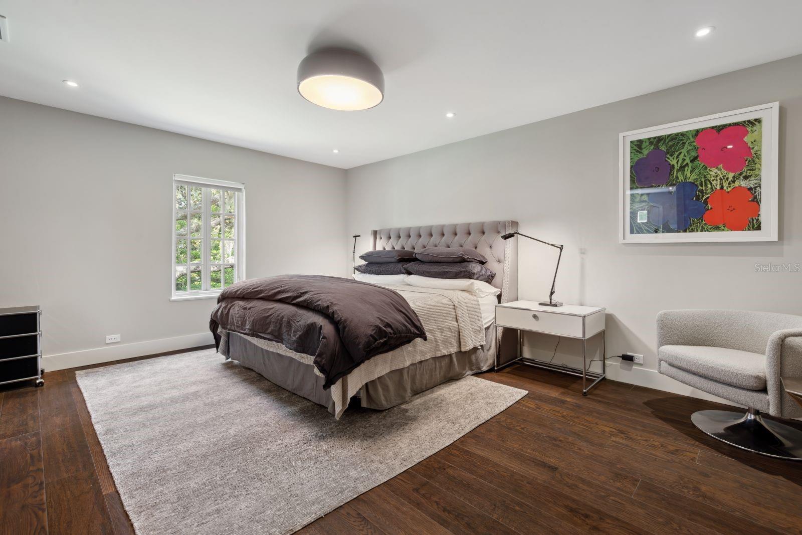 ADAMS GROVE - Residential