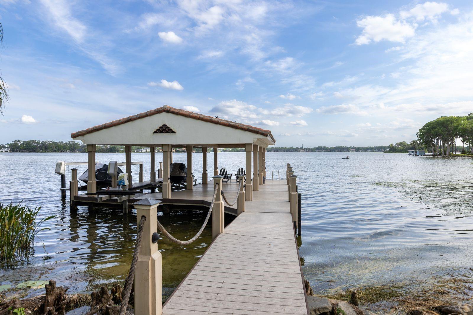 ADAMS GROVE - Residential