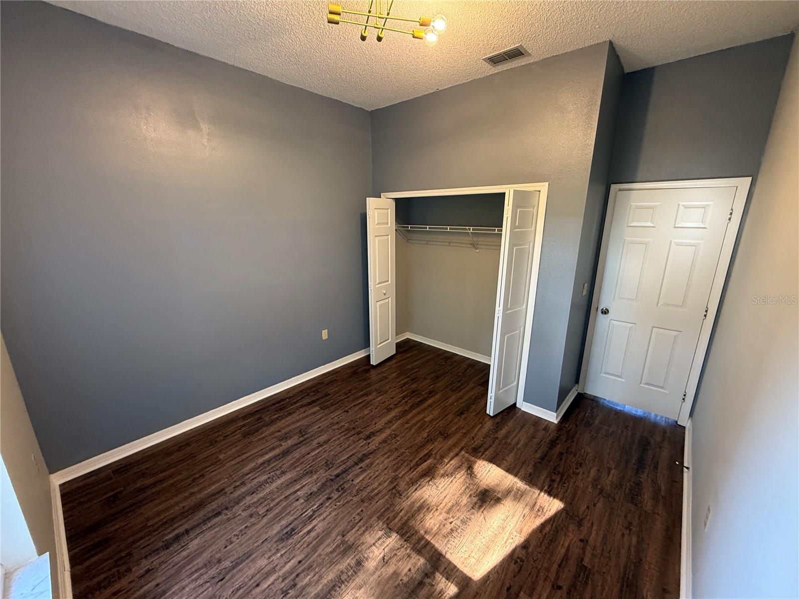 POINCIANA SUB NBRHD 5 NORTH VIL 3 - Residential