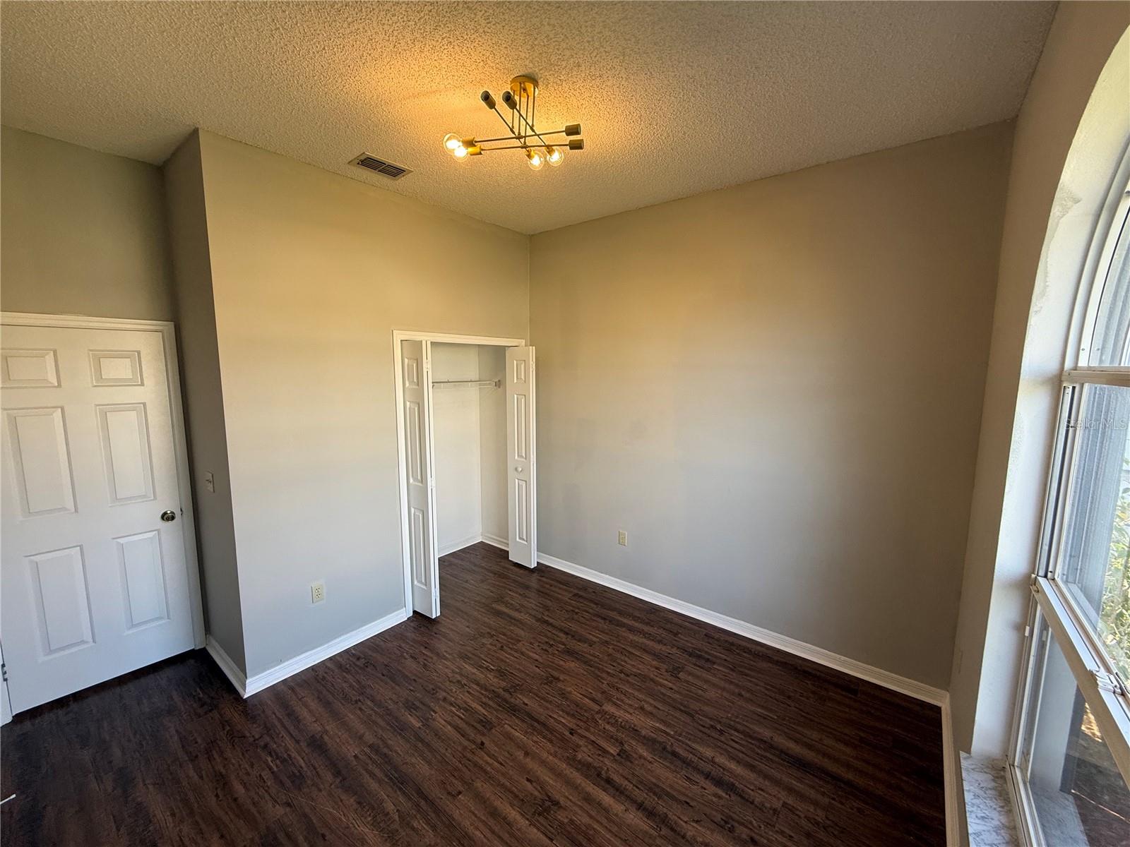 POINCIANA SUB NBRHD 5 NORTH VIL 3 - Residential