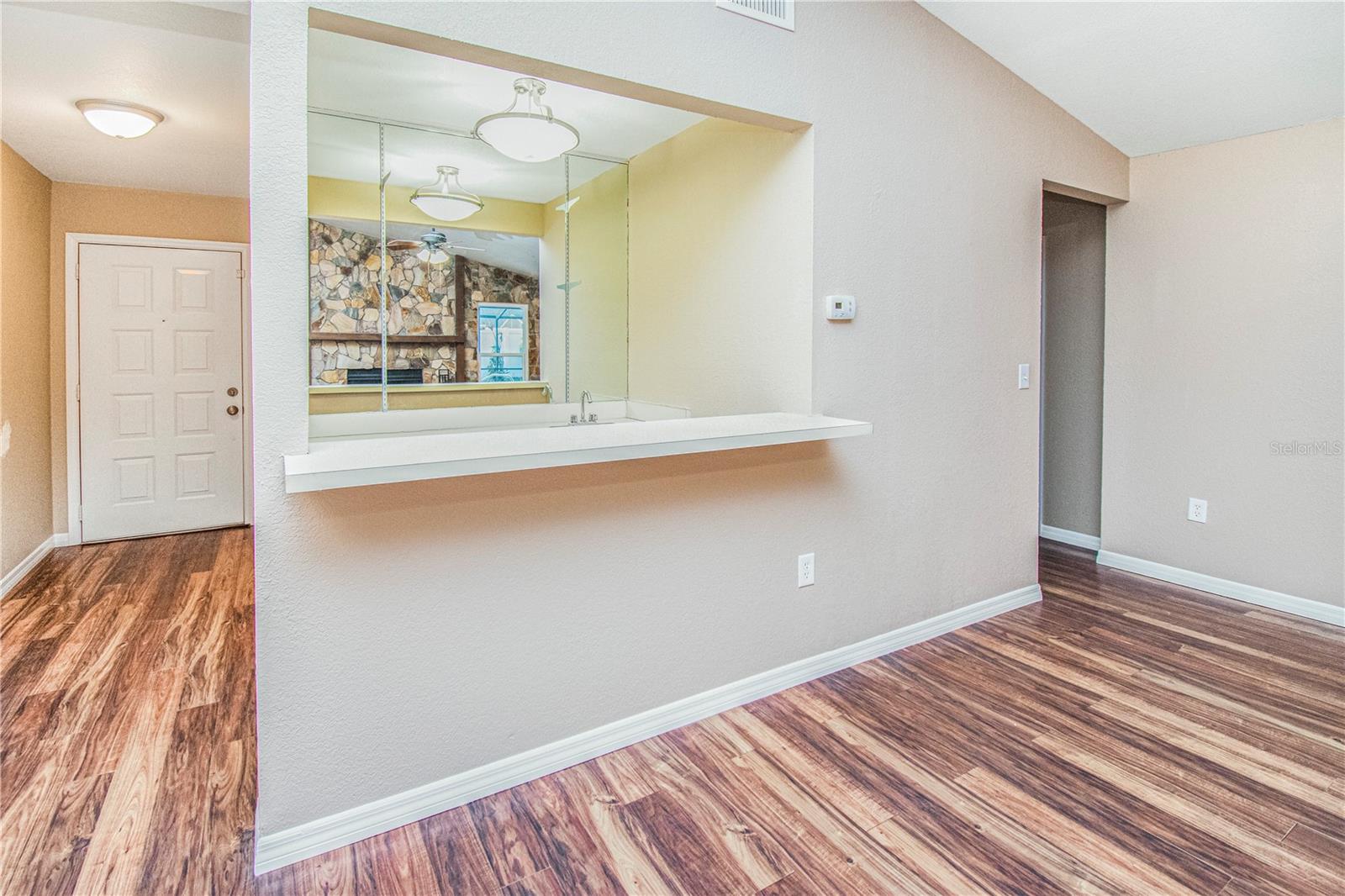 LAKE SARASOTA - Residential