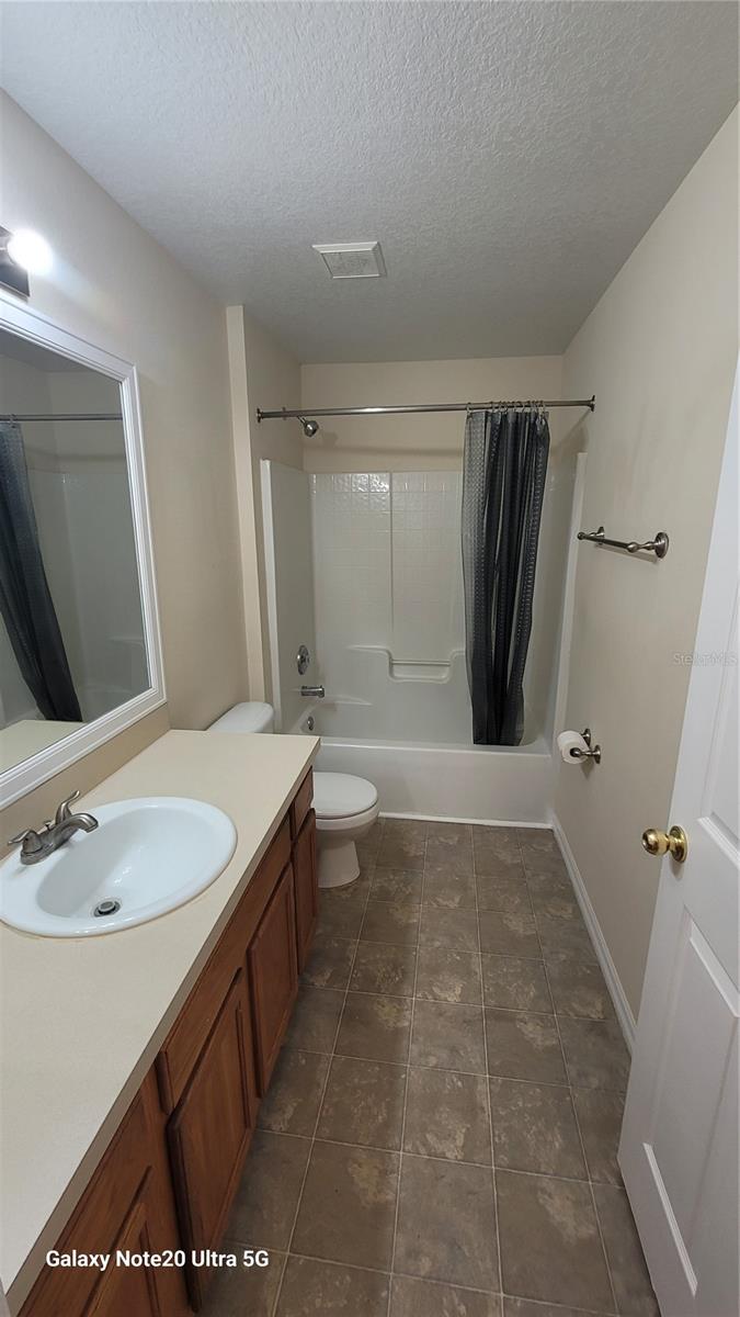 OAK VALLEY PH 01B - Residential Lease