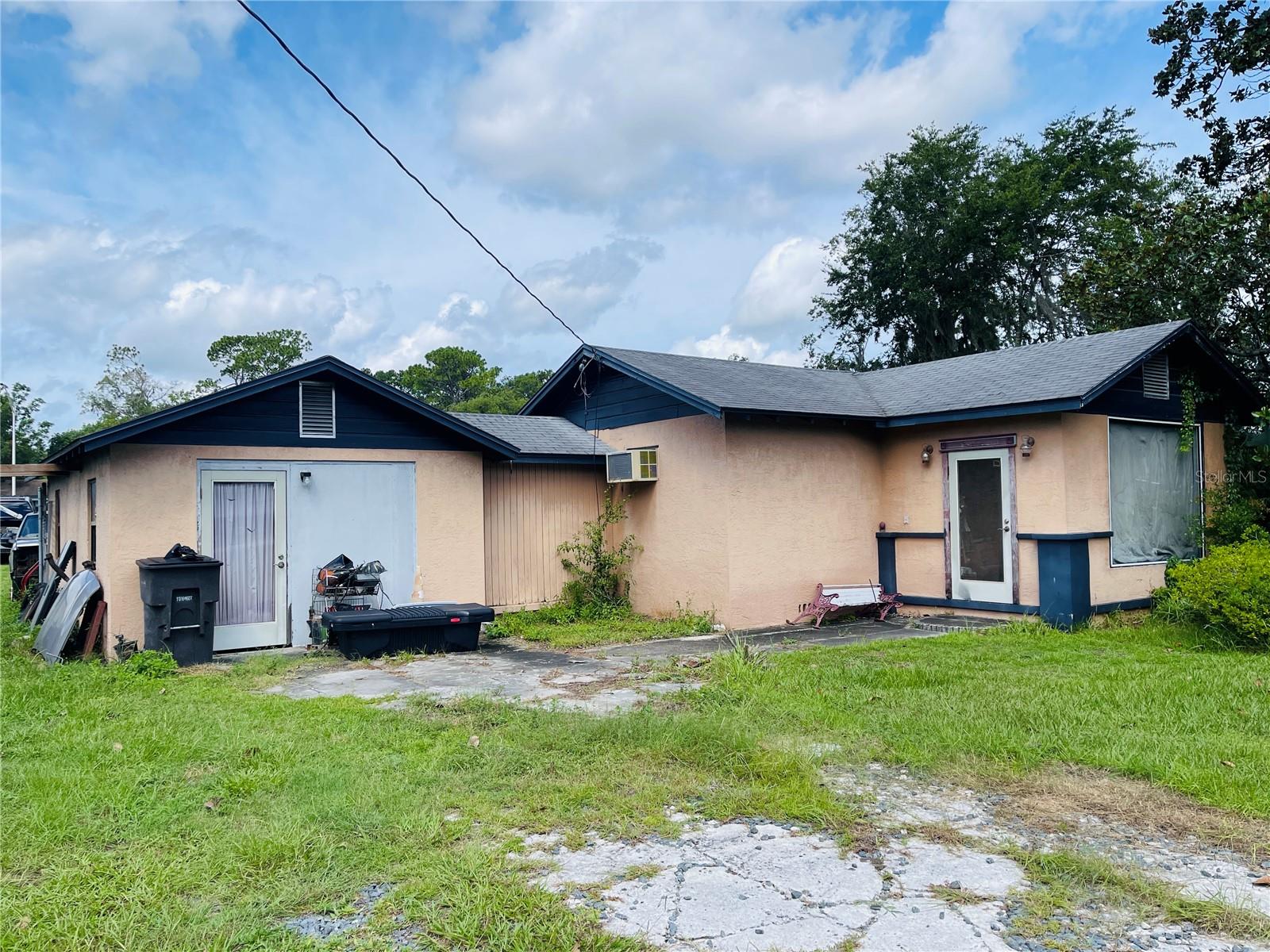 2506 N MAGNOLIA AVENUE