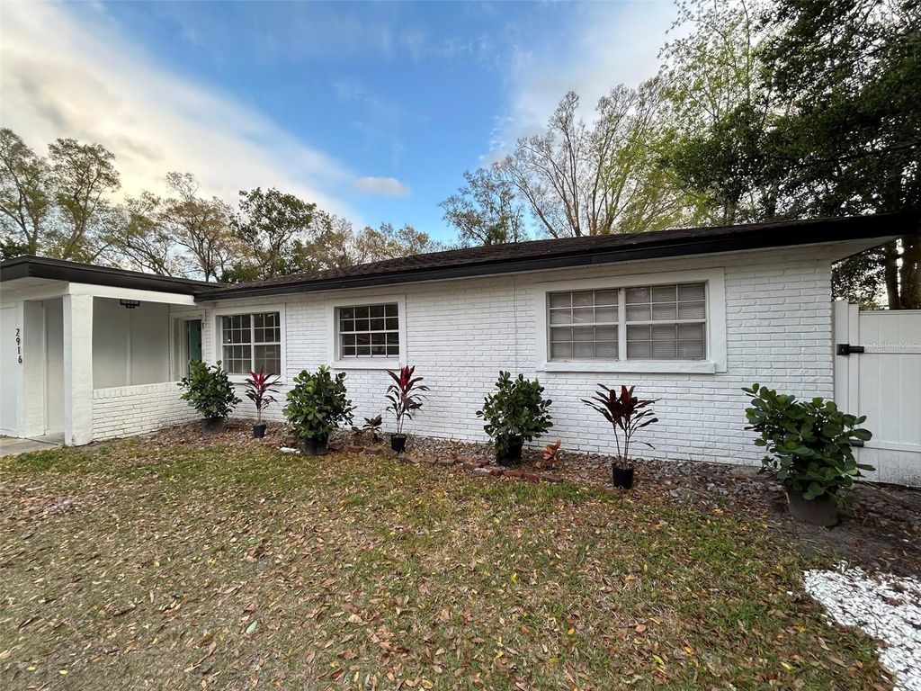 Photo of 2916 W Paris Street #1, Tampa, FL 33614 (MLS # A4647812)