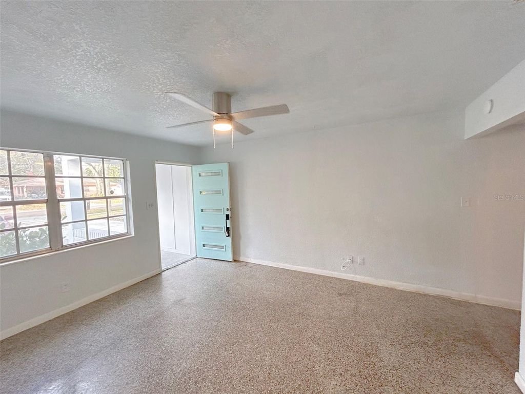 Photo of 2916 W Paris Street #1, Tampa, FL 33614 (MLS # A4647812)