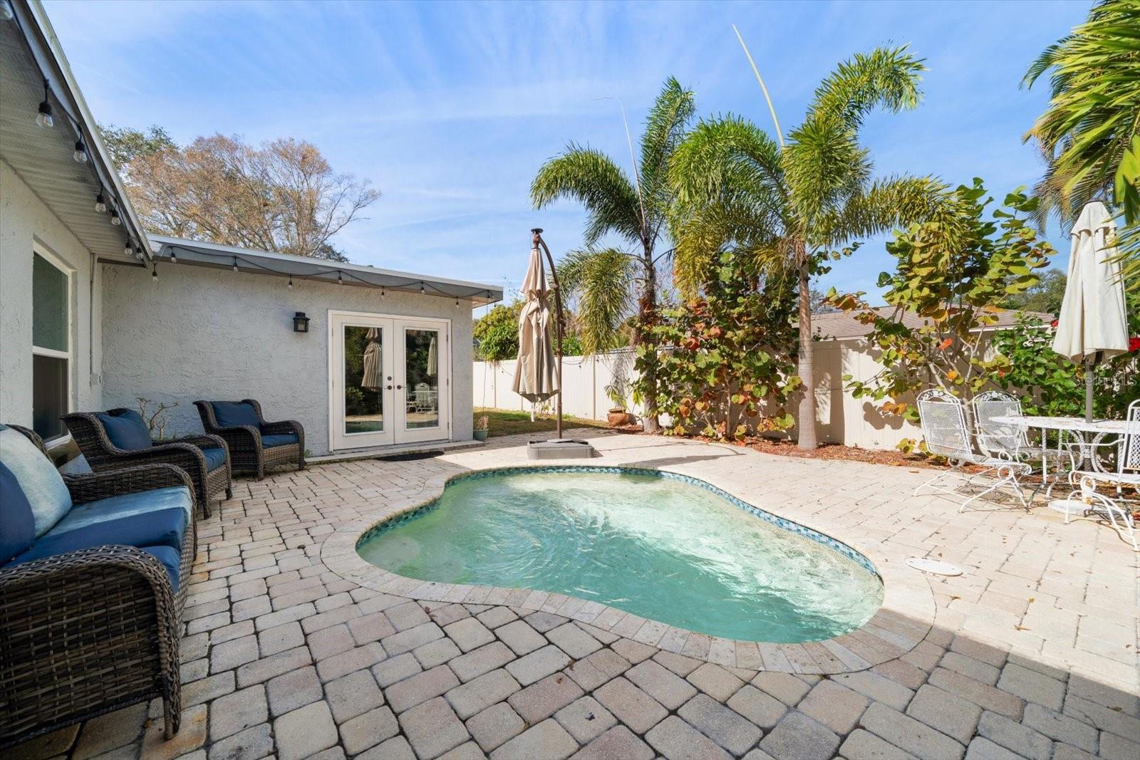 SEMINOLE GROVE ESTATES WEST ADD - Residential Lease