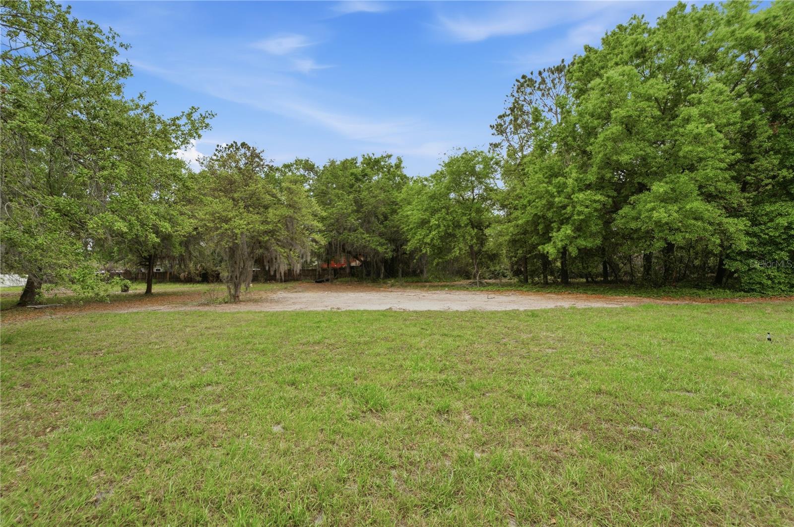 REGAL POINT ESTATES UNIT 1 - Residential