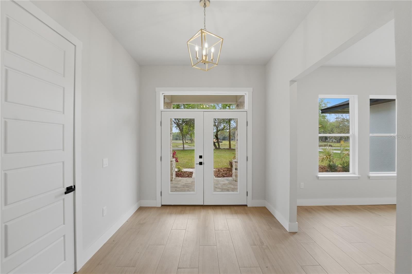 REGAL POINT ESTATES UNIT 1 - Residential