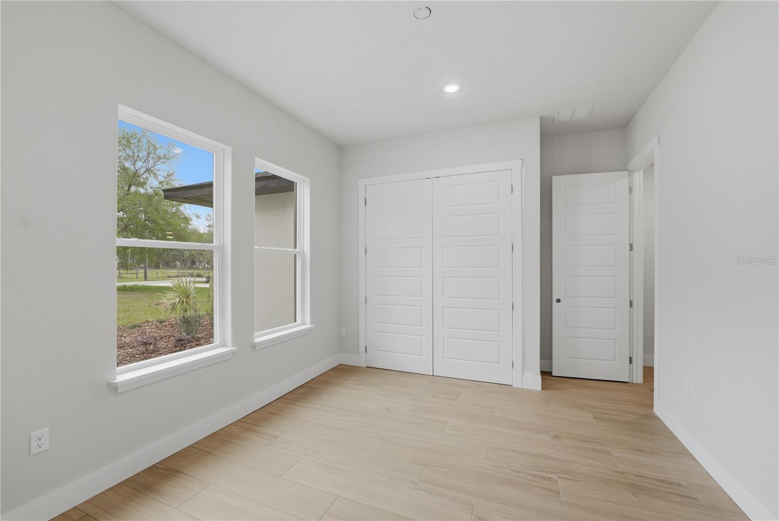 REGAL POINT ESTATES UNIT 1 - Residential