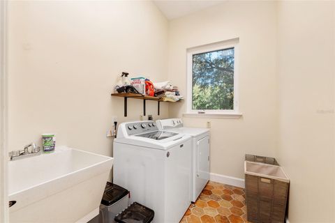 Tiny photo for 901 SW 87th Place, Ocala, FL 34476 (MLS # OM712985)