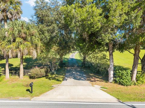 Tiny photo for 901 SW 87th Place, Ocala, FL 34476 (MLS # OM712985)