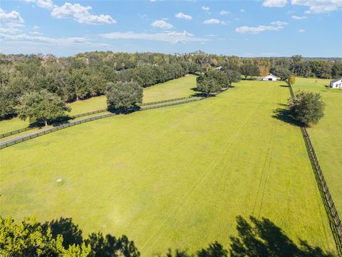 Tiny photo for 901 SW 87th Place, Ocala, FL 34476 (MLS # OM712985)