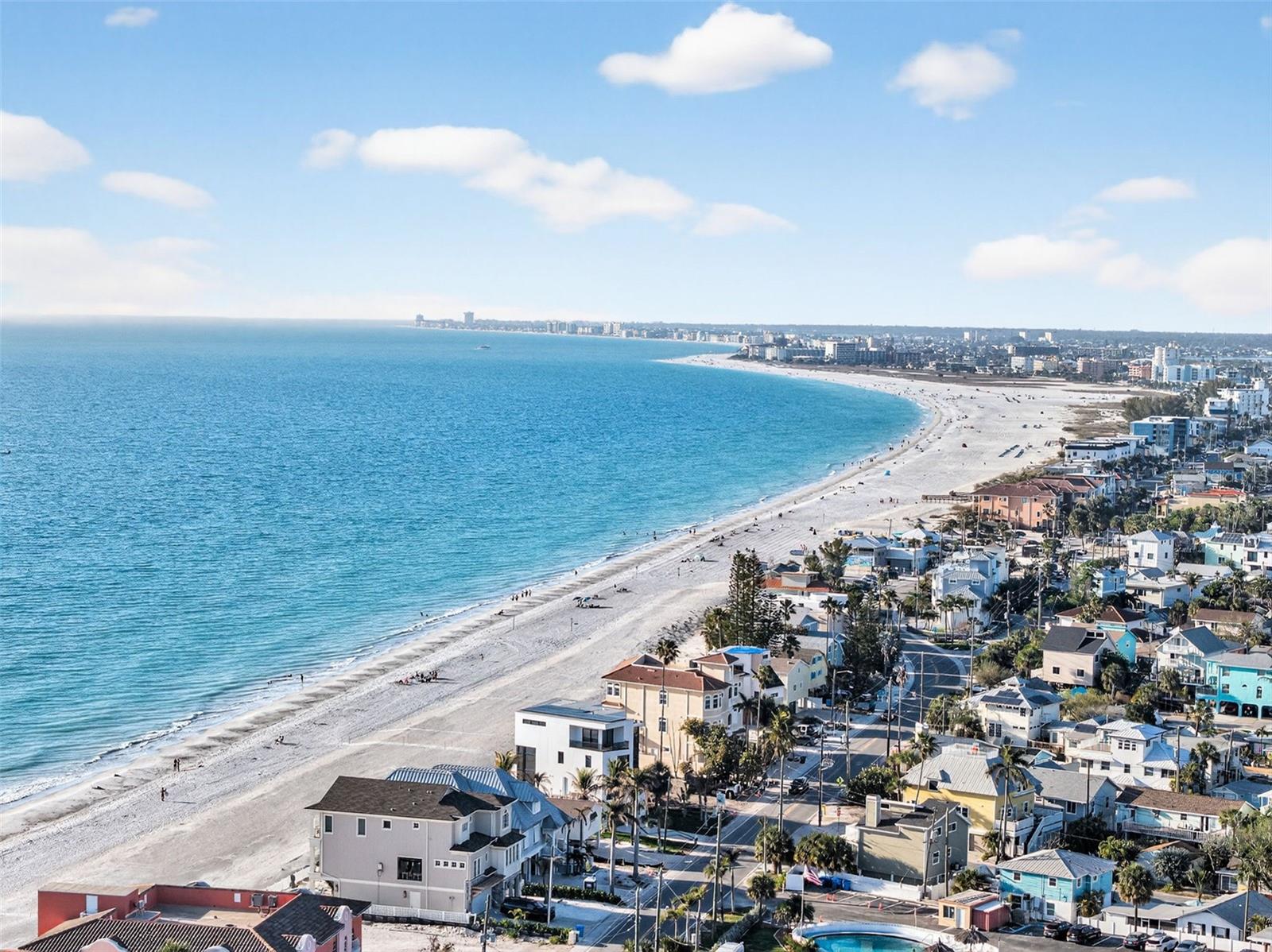 SUNSET LANDINGS - Residential