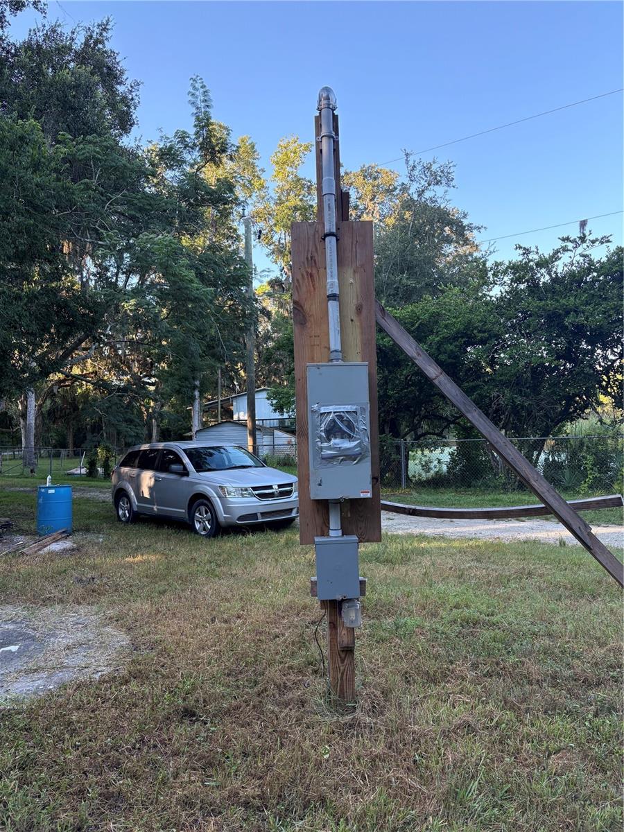 LUPE HULL GRANT - Land