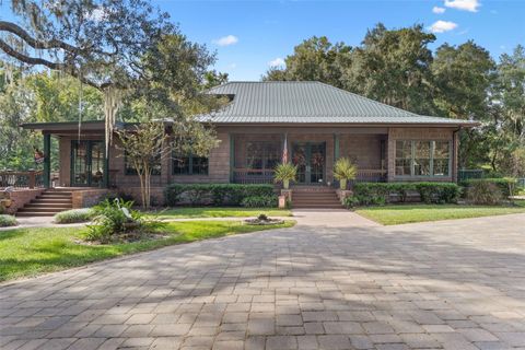 Photo of 131 Whitney Street, Satsuma, FL 32189 (MLS # V4945035)