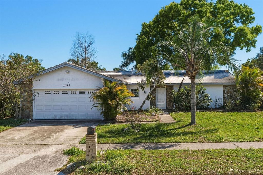Photo of 11178 112th Avenue, Largo, FL 33778 (MLS # TB8494623)