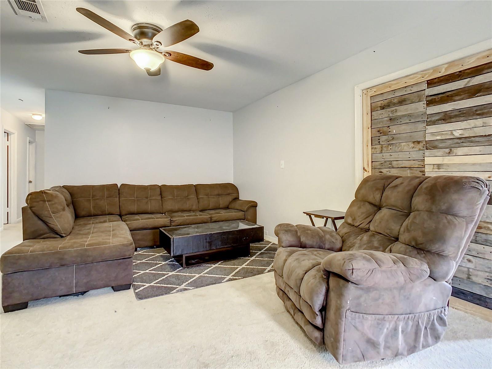 CRESCENT COVE - Residential