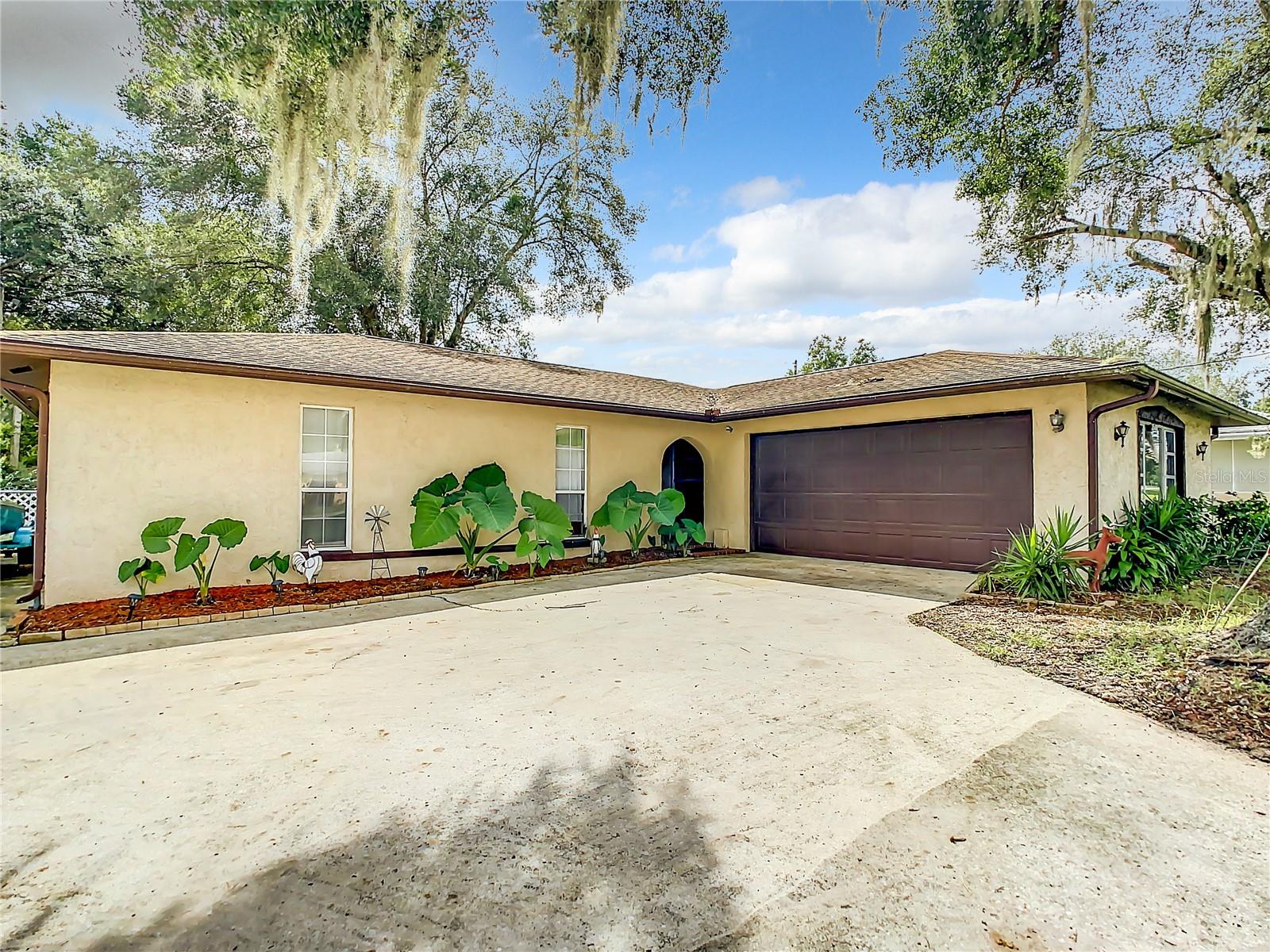 CRESCENT COVE - Residential