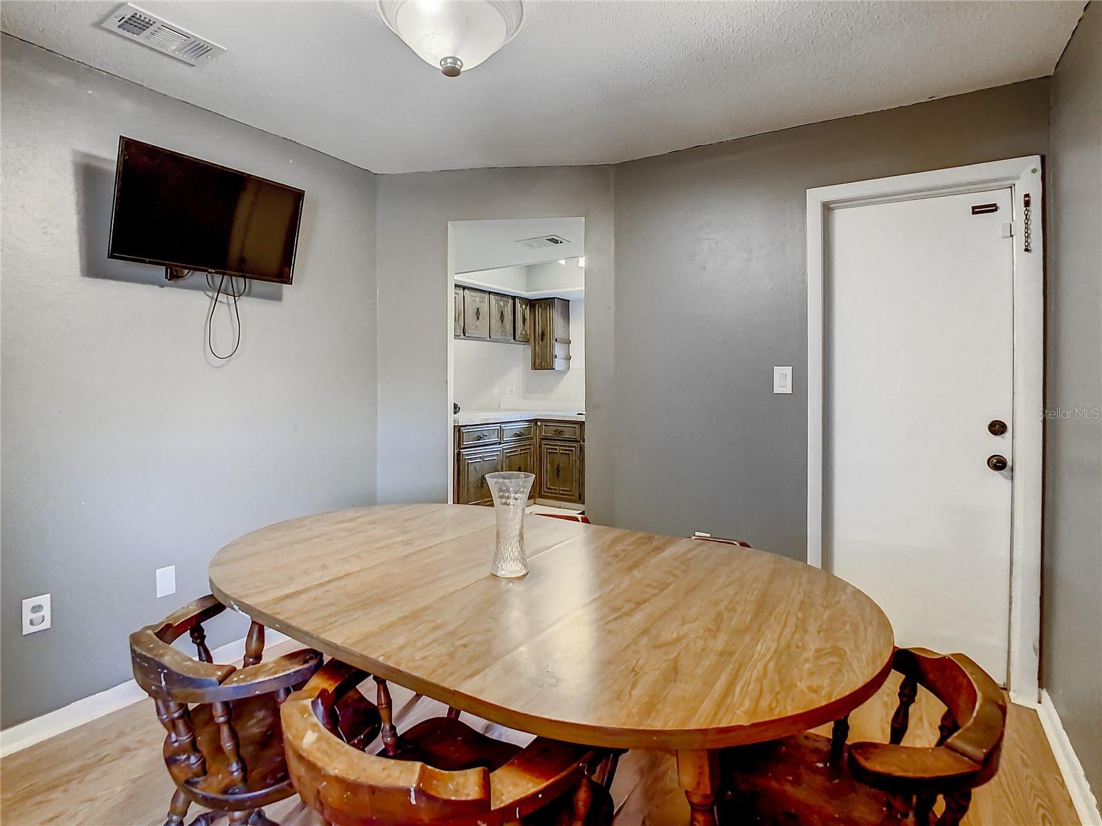 CRESCENT COVE - Residential