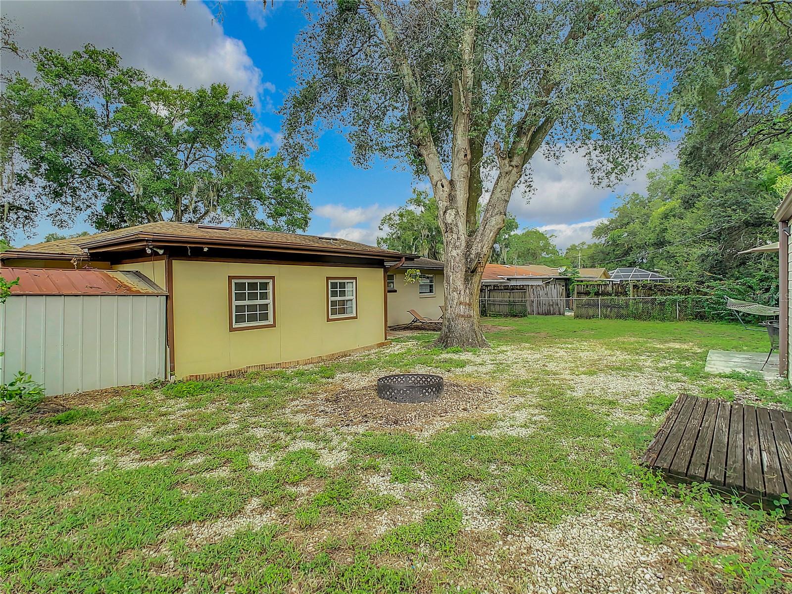 CRESCENT COVE - Residential