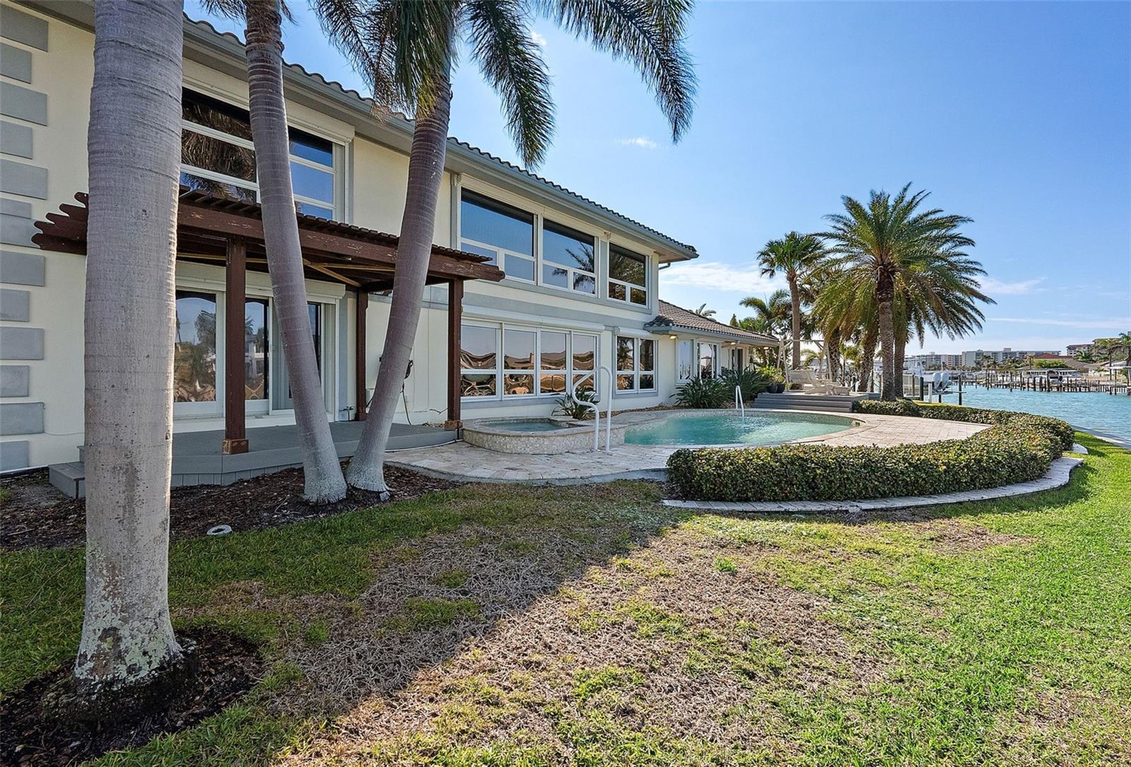 ISLAND ESTATE OF CLEARWATER UNITS 6D 7A 7C - Residential