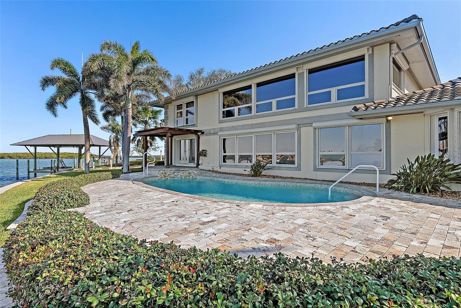 ISLAND ESTATE OF CLEARWATER UNITS 6D 7A 7C - Residential