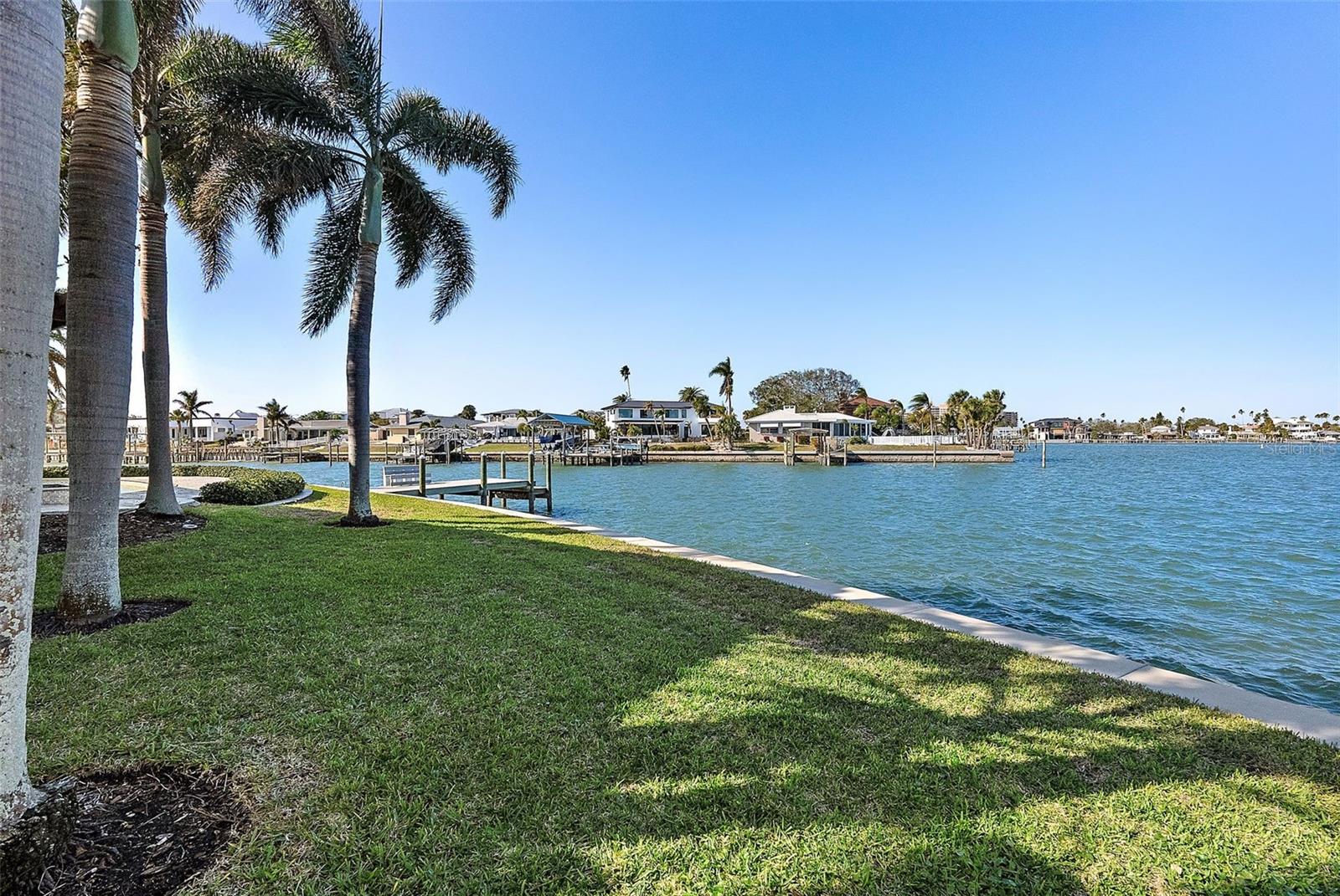 ISLAND ESTATE OF CLEARWATER UNITS 6D 7A 7C - Residential