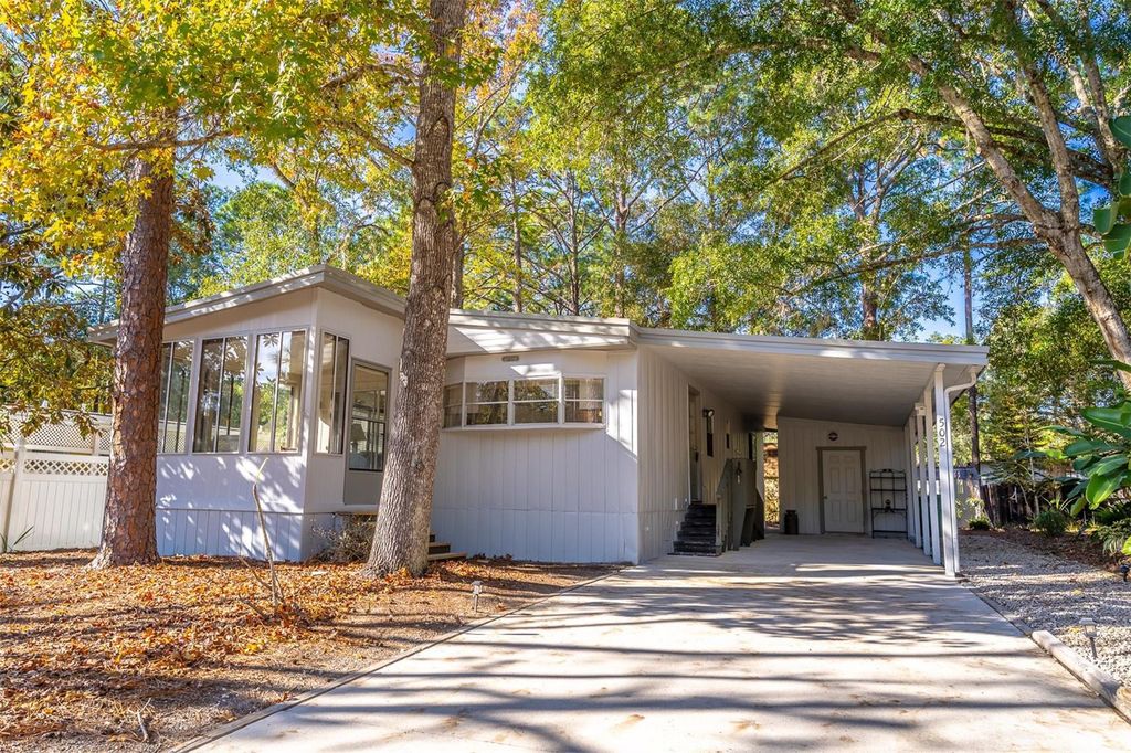 Photo of 502 Timberlane Court, Lake Mary, FL 32746 (MLS # O6381320)