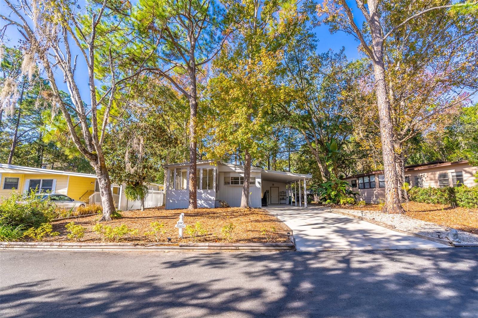 502 TIMBERLANE COURT