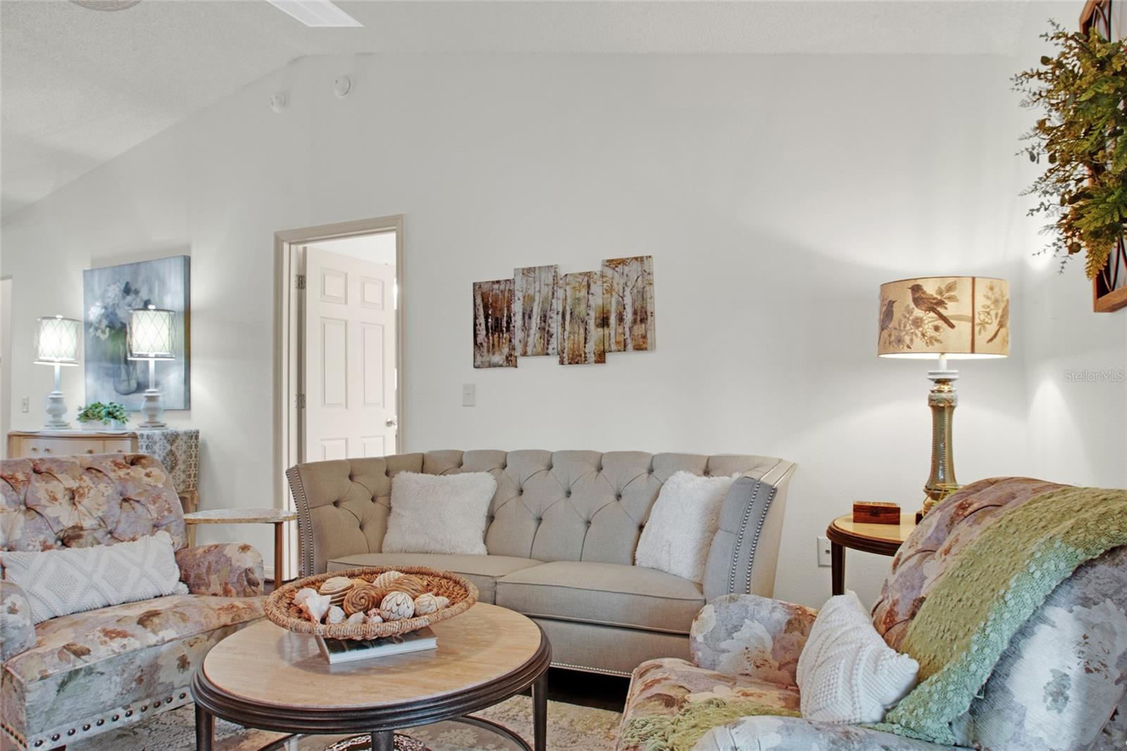 1312 TRELLIS LANE