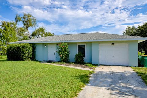 A home in PORT CHARLOTTE